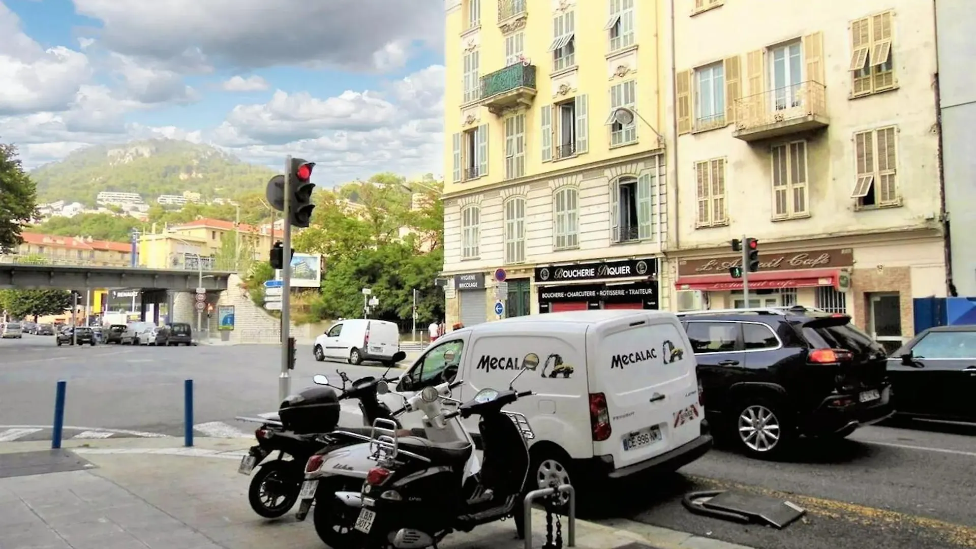 Appartement Confortable Au Coeur De Nice - Vue Sur La Ville Appartamento
